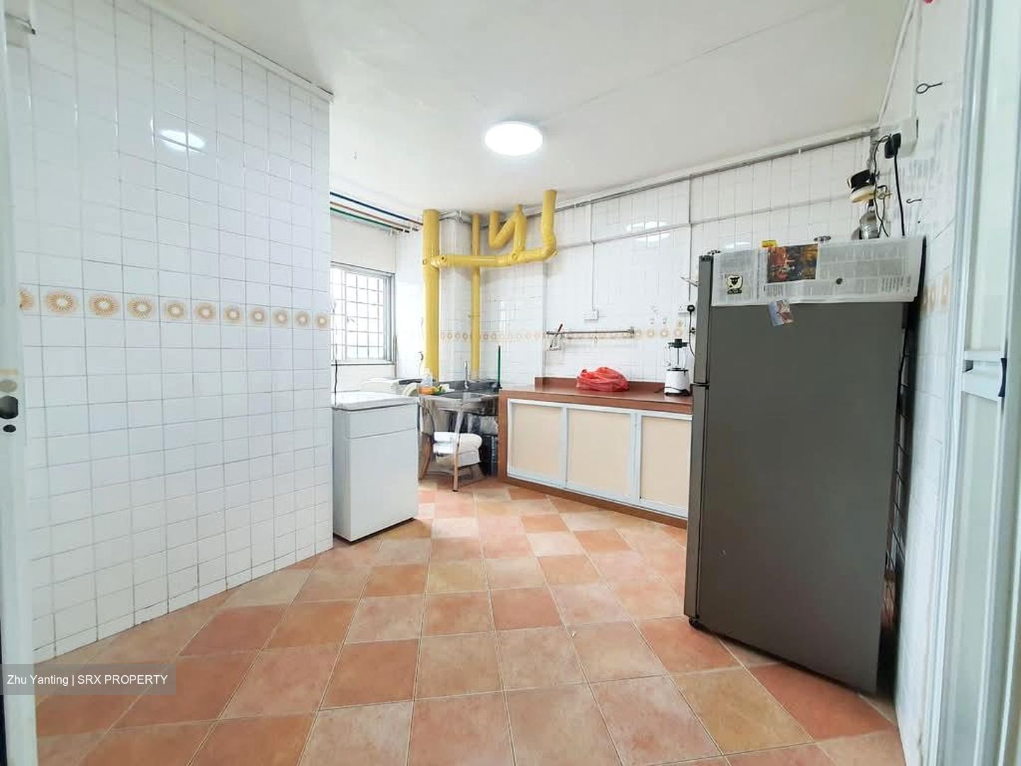 Blk 230 Hougang Avenue 1 (Hougang), HDB Executive #543226221
